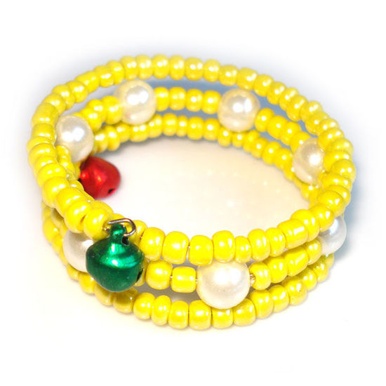 Yellow and pearl beads children bracelet